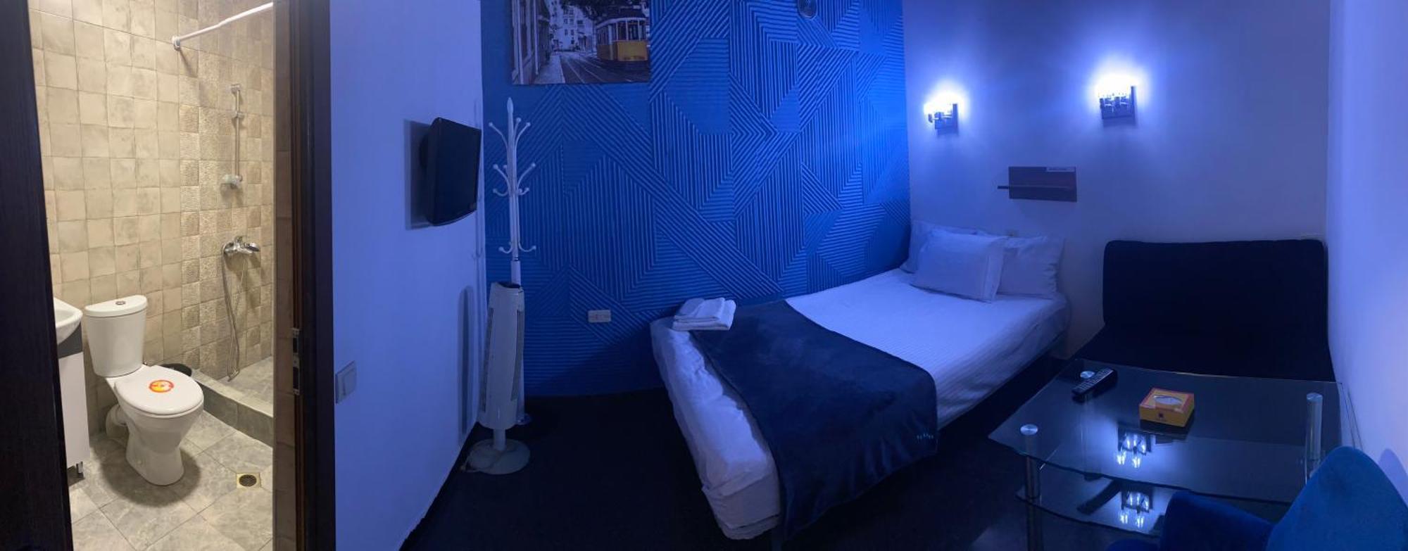 Enigma Hostel Jerevan Buitenkant foto